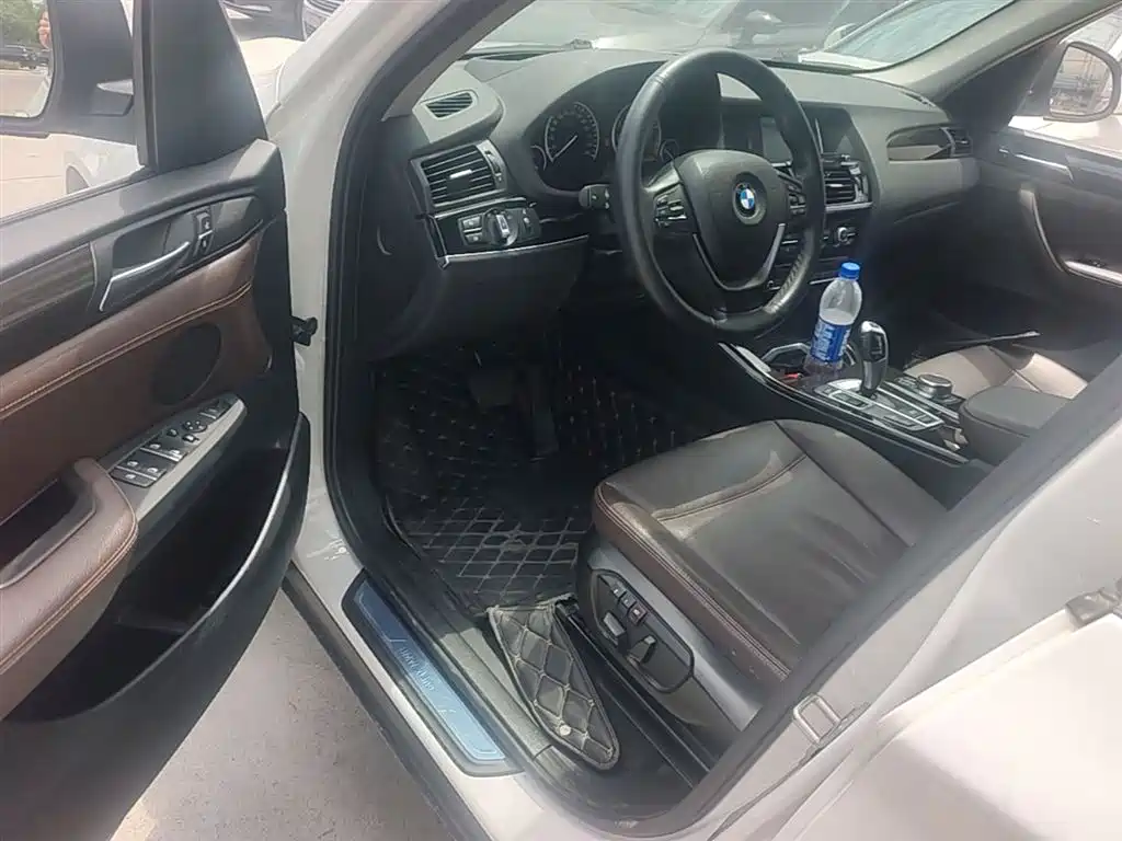 BMW X3 (Import) 2014 xDrive20i X Design Package фото 16