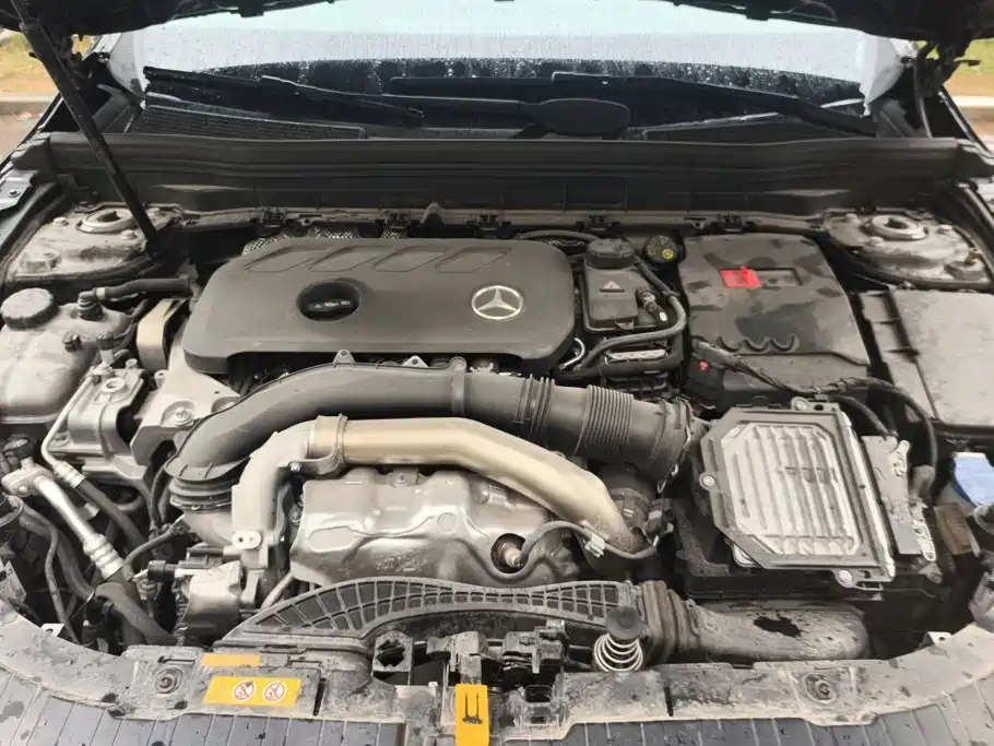 Mercedes-Benz GLB 2024 2024 Facelift GLB 220 Style