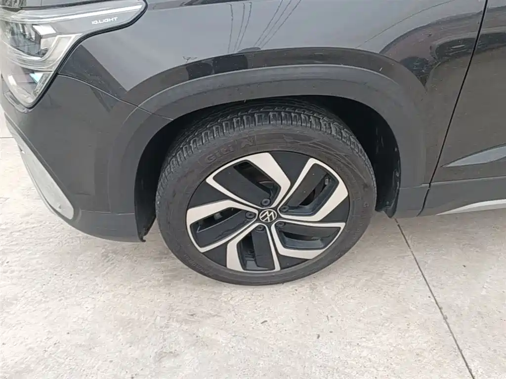 Volkswagen Tharu 2023 300TSI 2WD Full Moon Edition фото 23