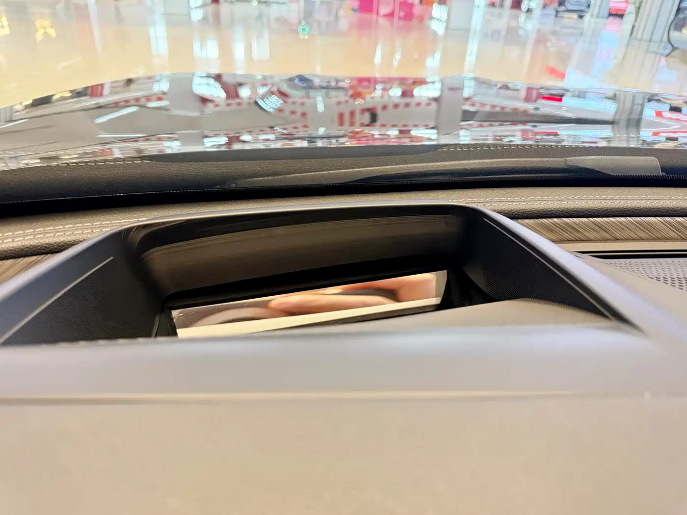 Hongqi H9 2020 2.0T Smart Connection Qi Chang Edition фото 4
