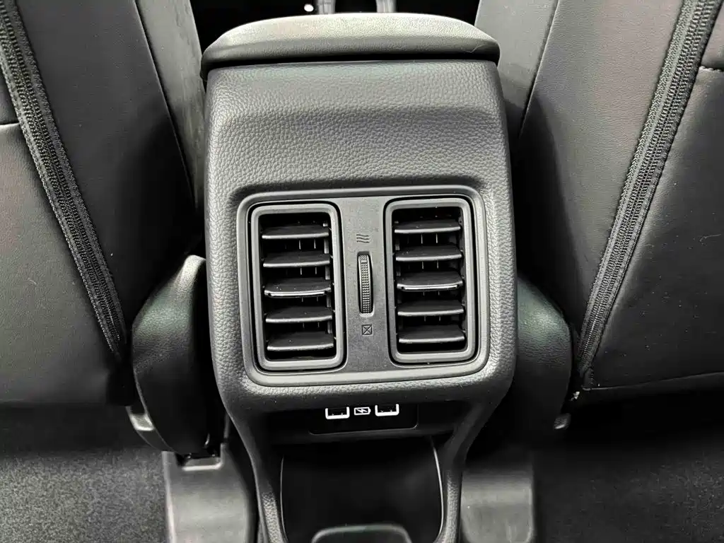 Honda Vezel 2024 2023 1.5L CVT Technology Edition