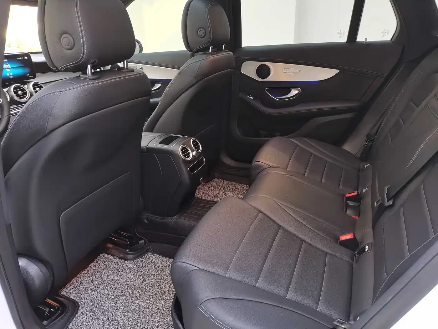 Mercedes-Benz GLC 2021 GLC 260 L 4MATIC Sporty фото 8