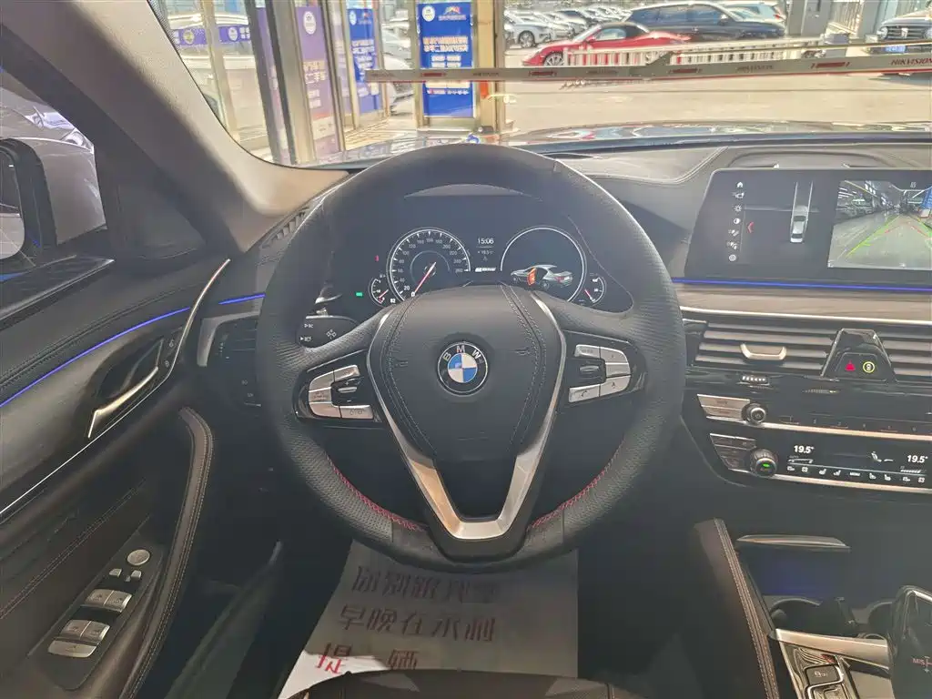 BMW 5 Series New Energy 2018 530Le Luxury Package фото 13