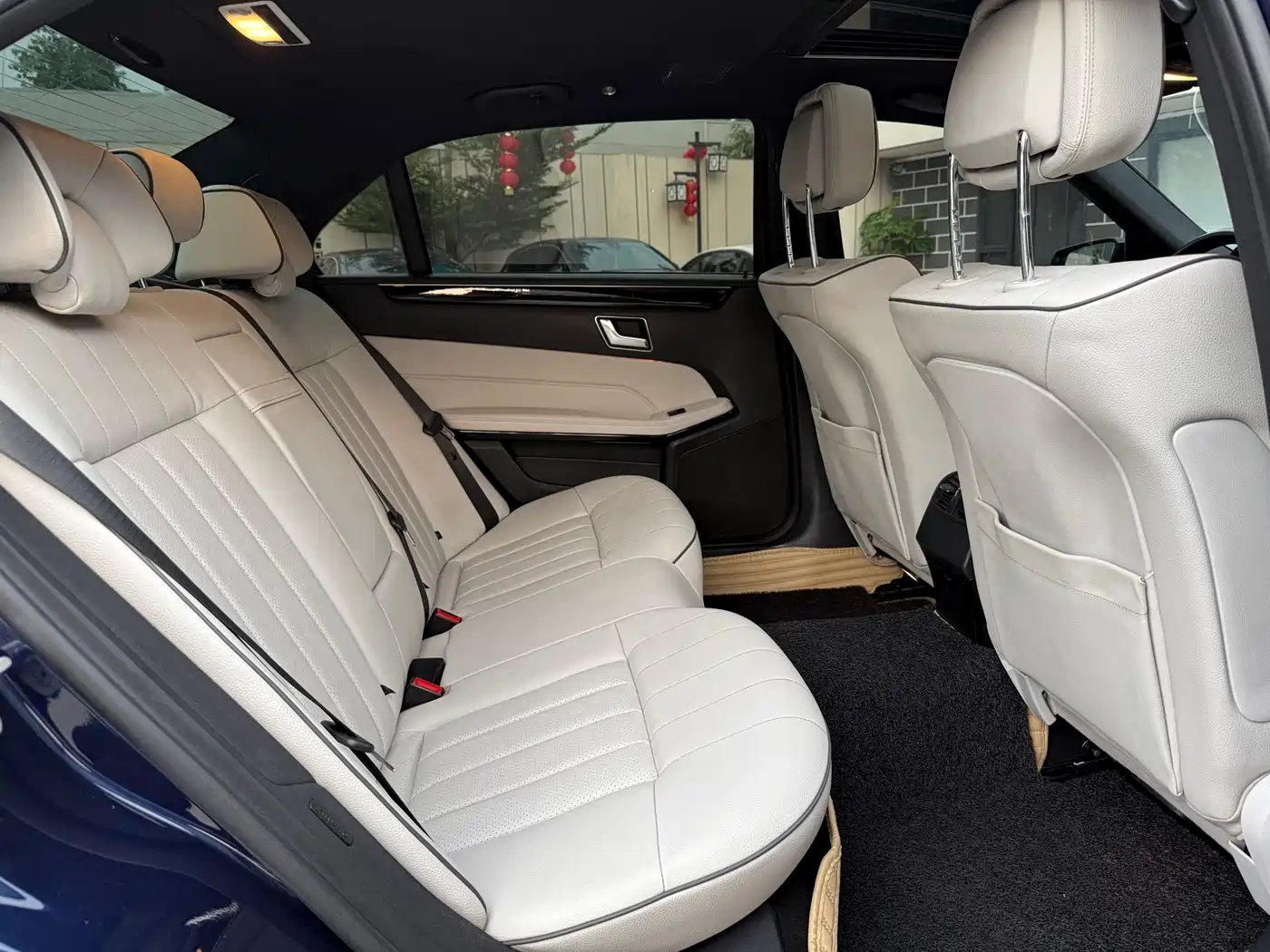 Mercedes-Benz E-Class 2015 E 260 L Sport фото 8