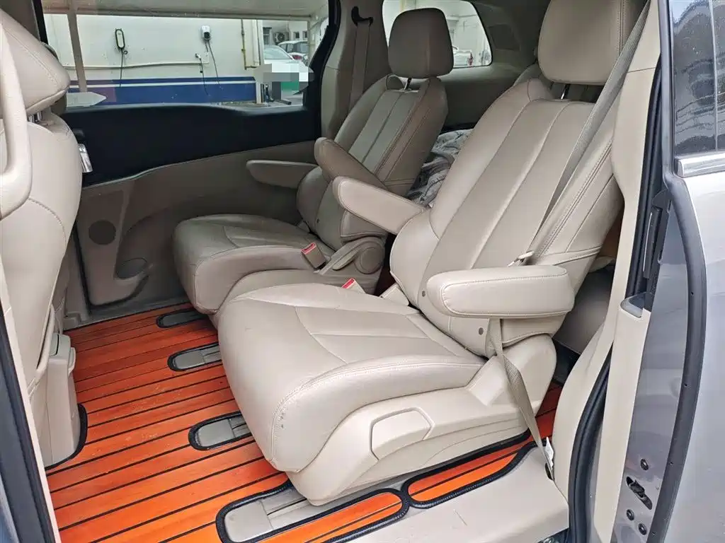 Buick GL8 2018 28T Luxury Model China VI фото 15