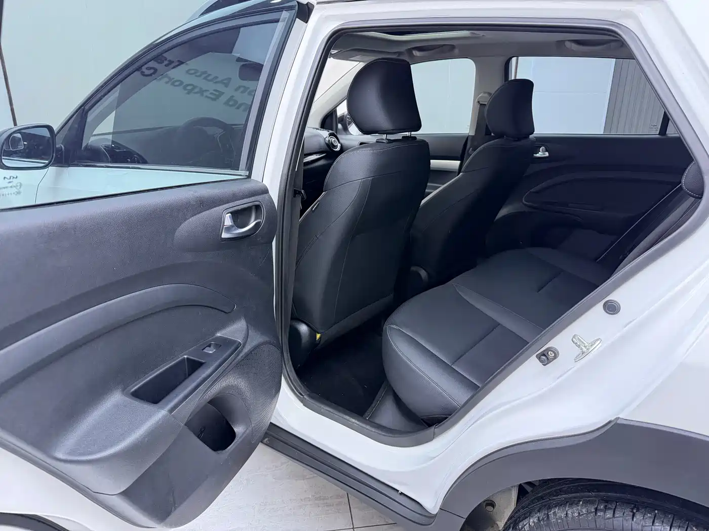 Kia KX1 2021 1.4L CVT Fun Sunroof Version фото 15