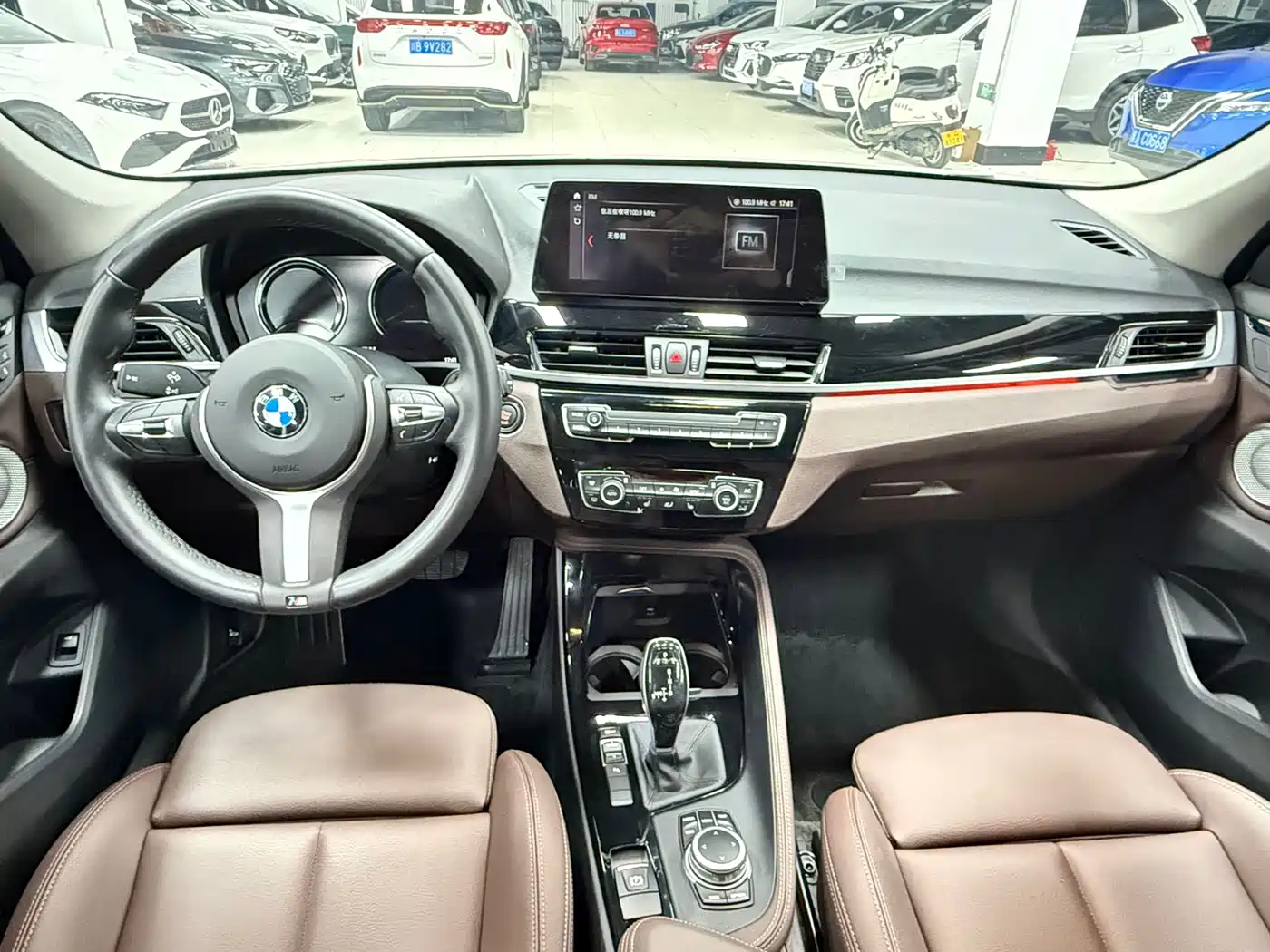 BMW X1 2021 sDrive20Li Exclusive фото 18
