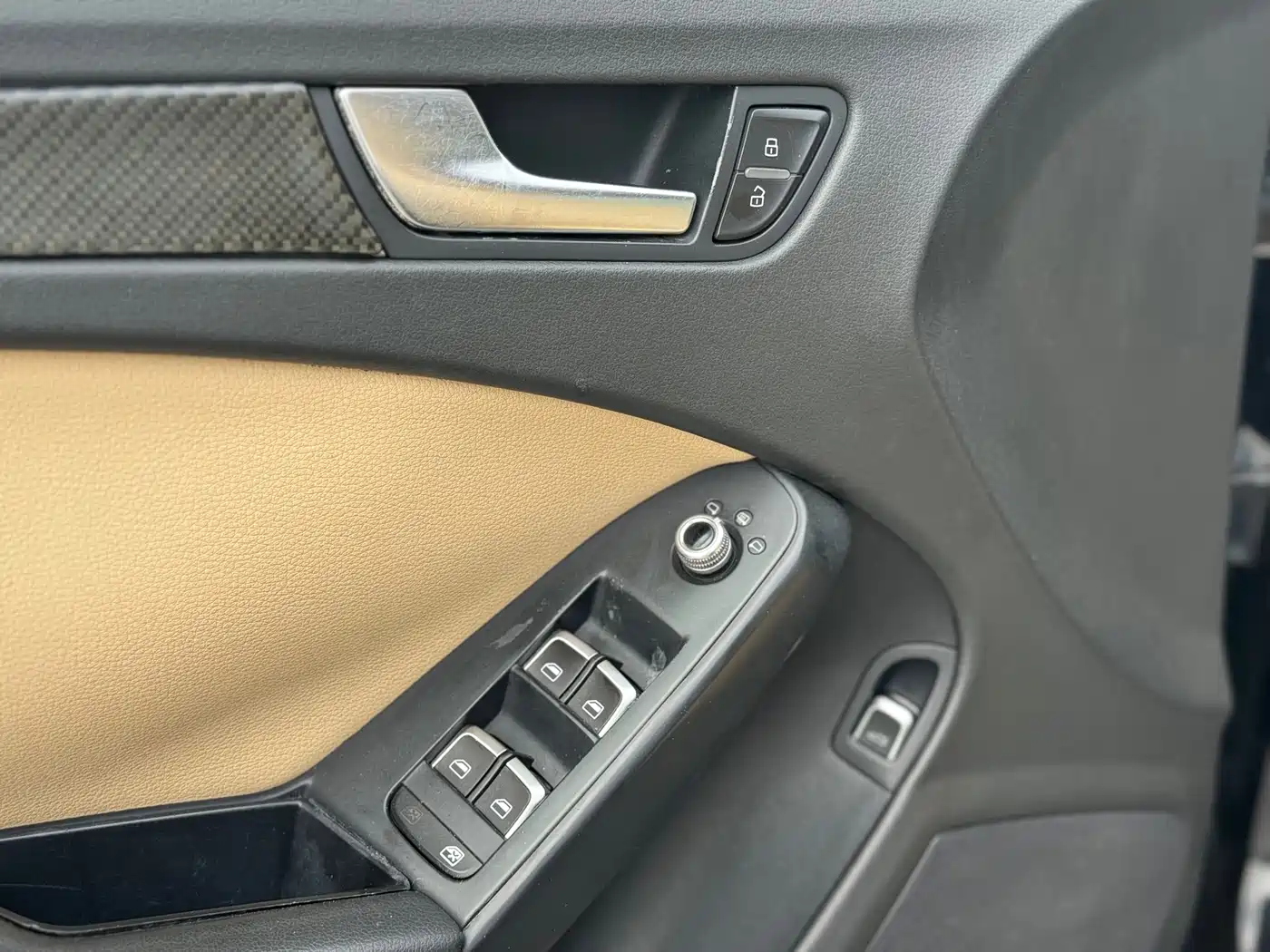 Audi A4L 2013 35 TFSI Automatic Standard фото 16