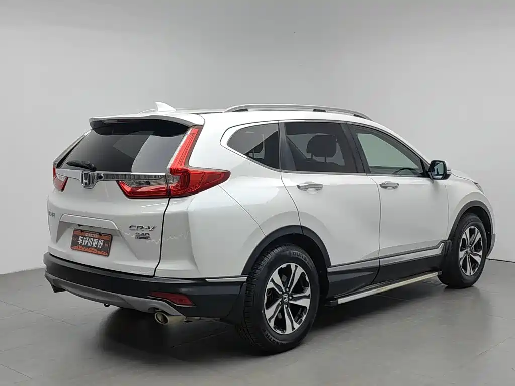 Фото 2 - Honda CR-V