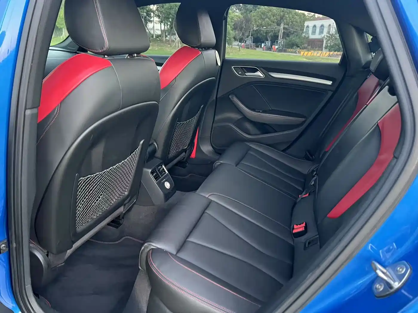 Audi S3 2019 Audi S3 2.0T Limousine фото 6