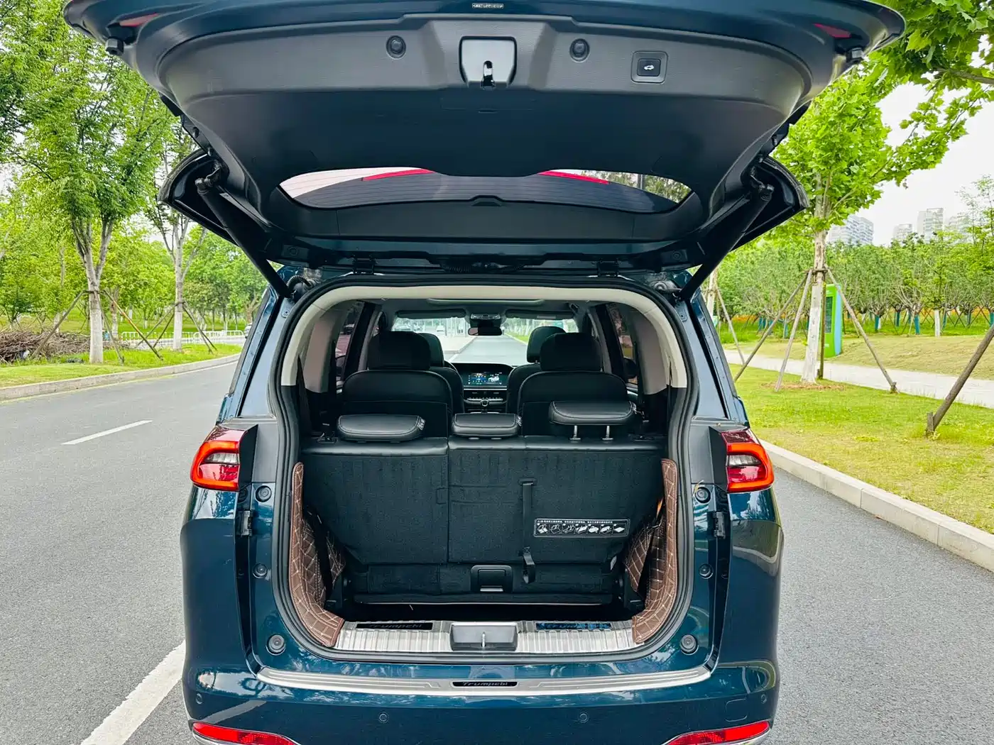GAC Trumpchi Trumpchi M6 2023 PRO 270T DCT Premium Edition фото 18