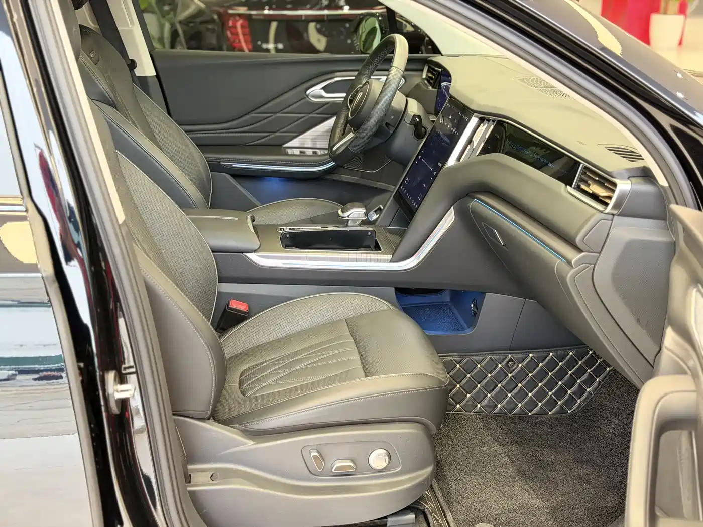 Hongqi HONGQI HS7 PHEV