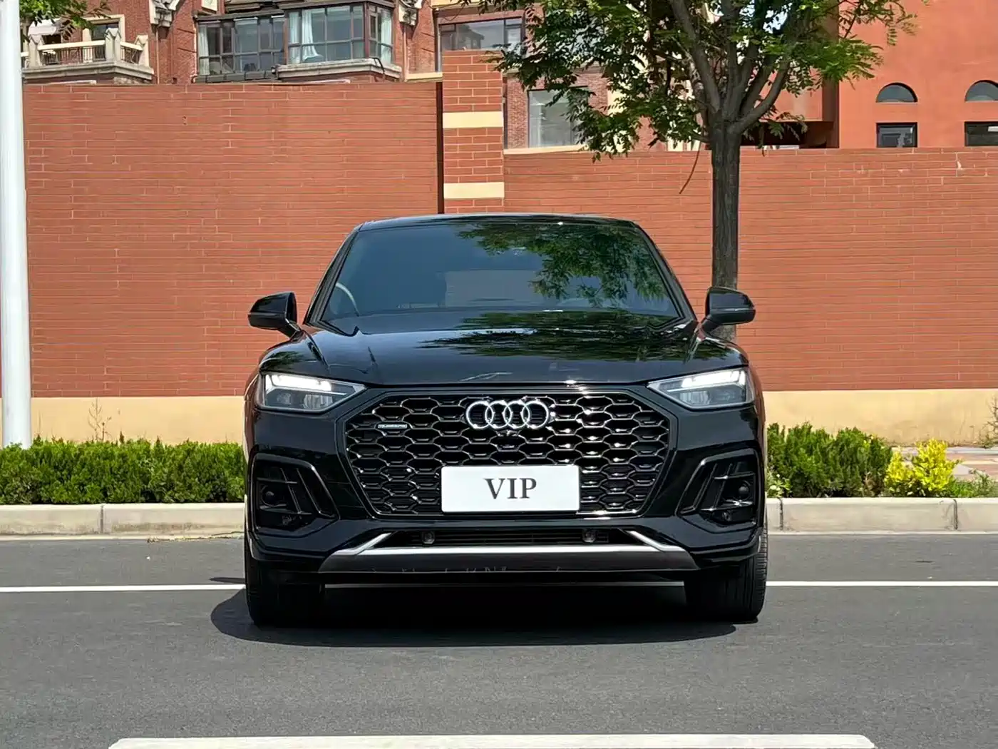 AUDI Q5L SPORTBACK