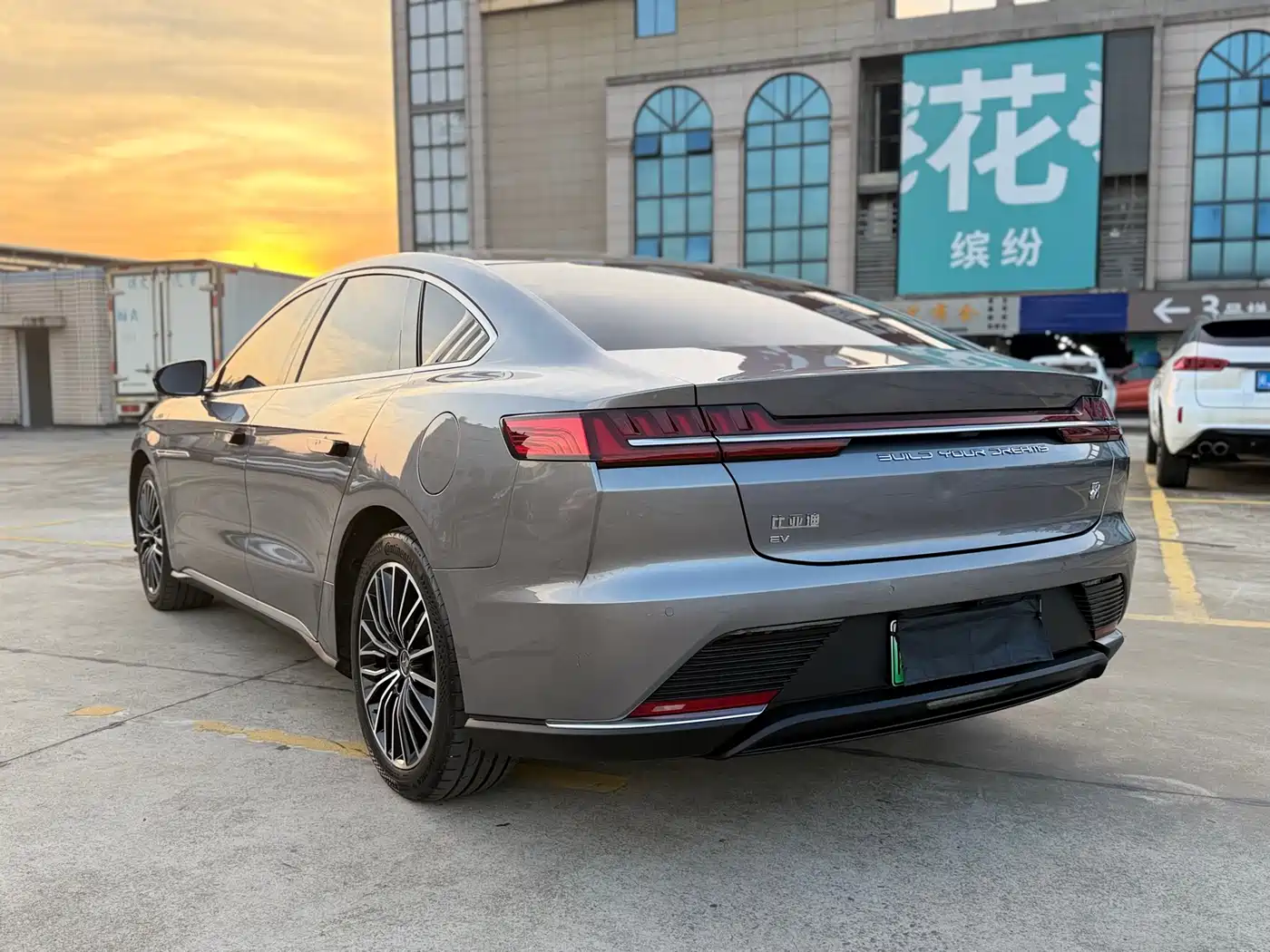 BYD Han 2020 EV Extended Range Luxury фото 7