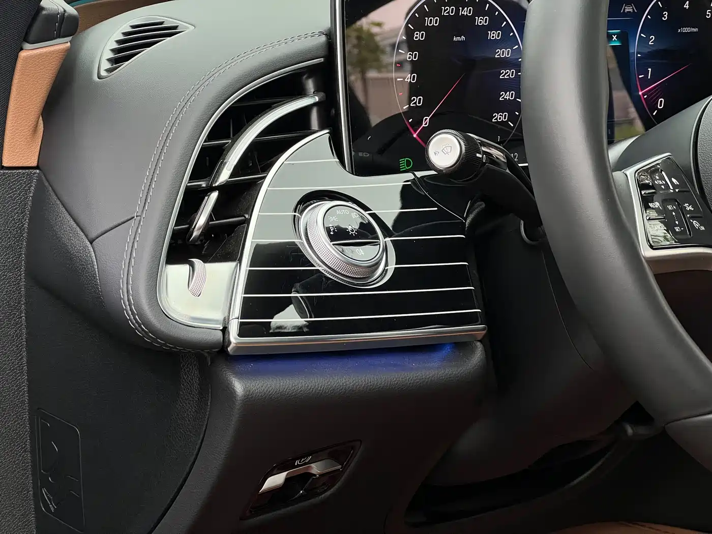 Mercedes-Benz E-Class 2024 Facelift E 260 L фото 21