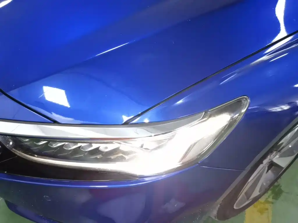 Фото 24 - Honda Accord