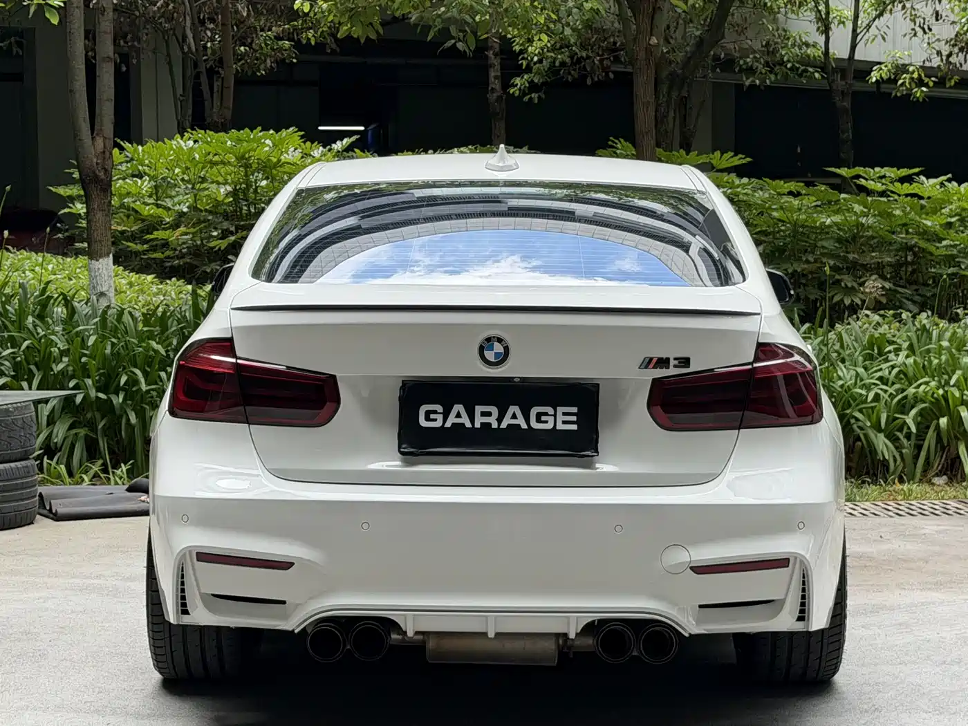 BMW 3 Series 2018 320i M Sport Package фото 6