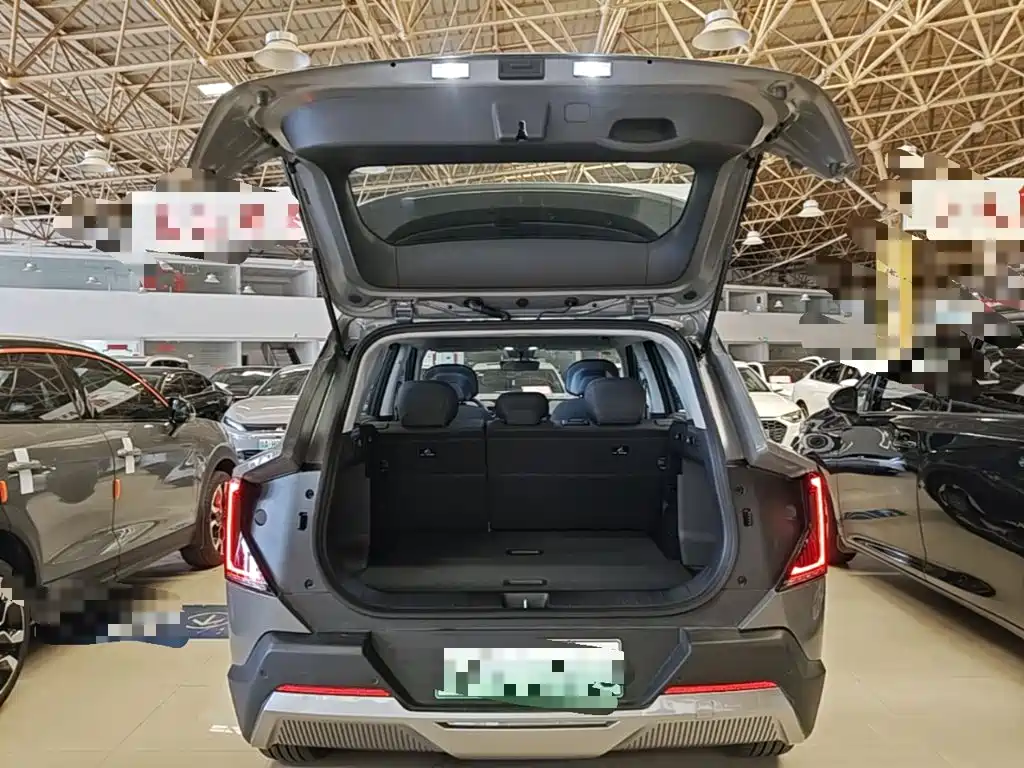 Kia EV5 2026 2025 530 Light