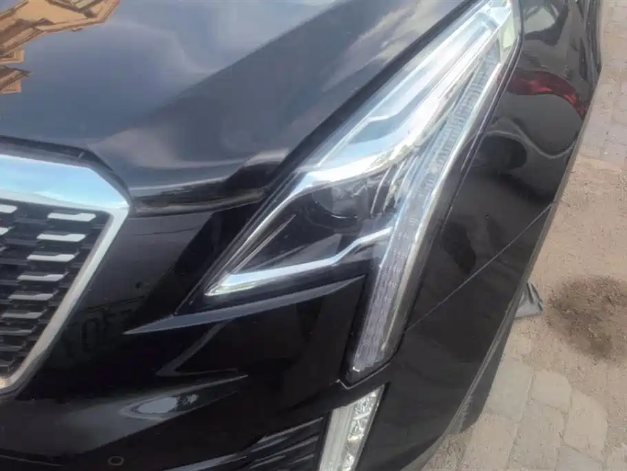 Cadillac XT5 2021 28T Luxury фото 5