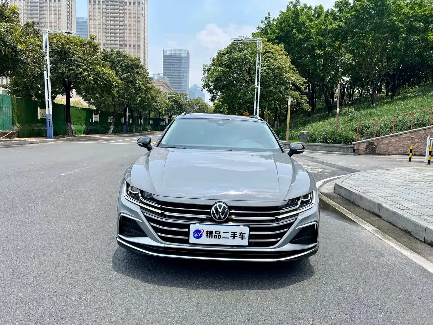 Volkswagen FAW-Volkswagen CC 2021 Shooting Brake 380TSI Hunter Heart Edition фото 2