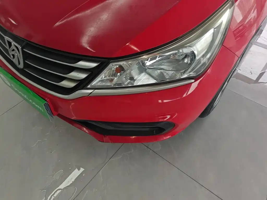 Baojun 310 2017 2016 1.2L Manual Value Edition