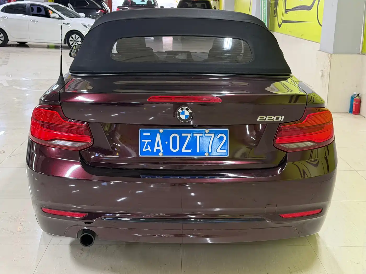 BMW 2 Series (Import) 2018 220i Convertible Coupe Sport Design Package фото 9