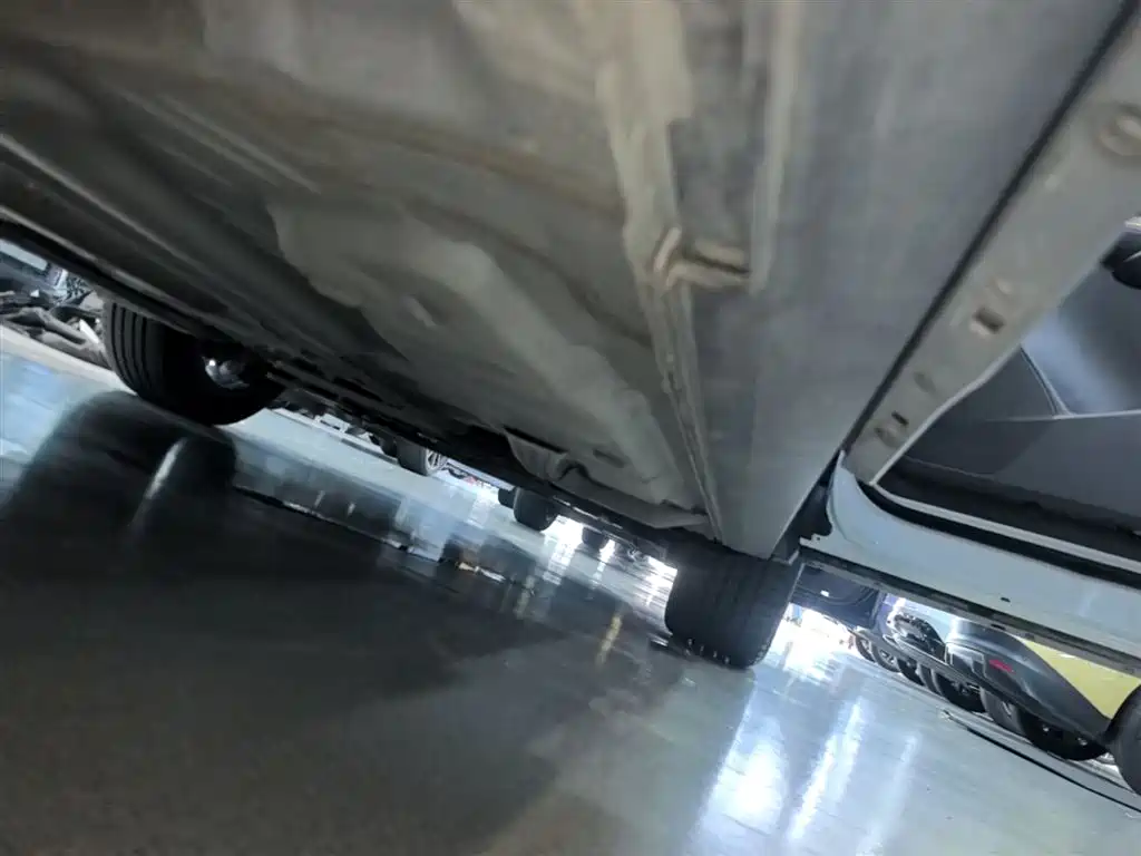 Cadillac XT4 2020 Facelift 28T 2WD Leading фото 21