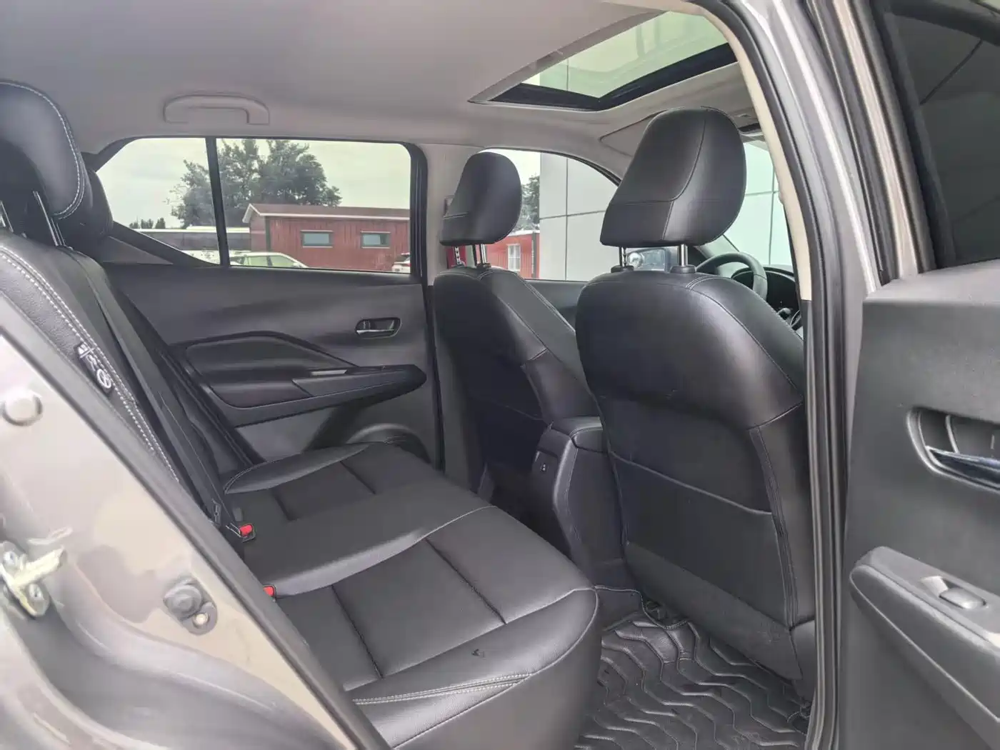 Nissan Kicks 2023 2022 1.5L CVT XV Luxury Edition