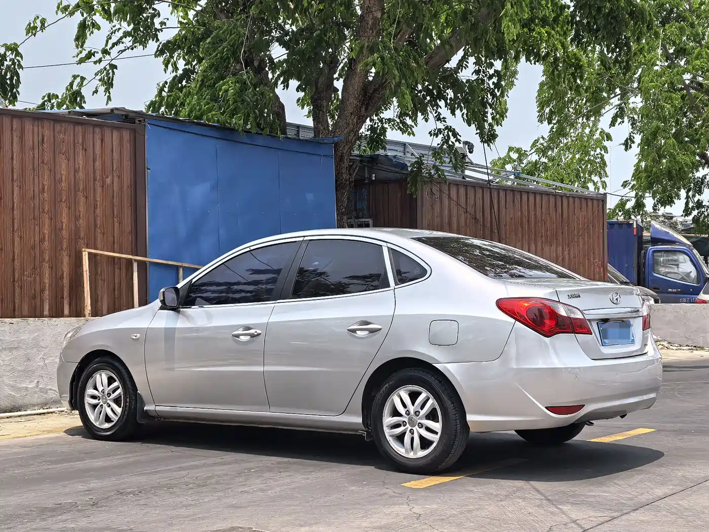 Hyundai Elantra 2011 1.6L Automatic Comfort фото 7