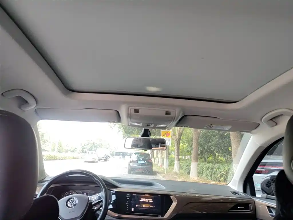 Volkswagen Tharu 2020 Model 280TSI 2WD Luxury Plus China VI фото 18
