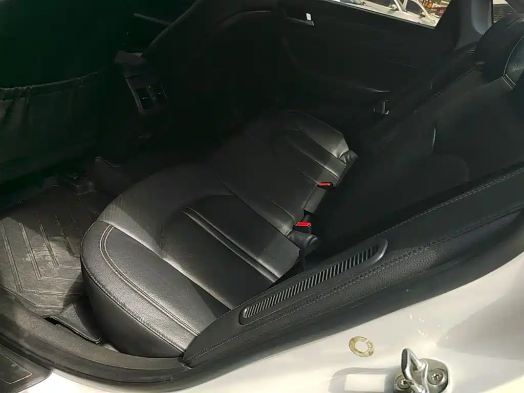 Hyundai Sonata Plug-in Hybrid 2018 2.0 PHE Smart Edition (China VI) фото 17