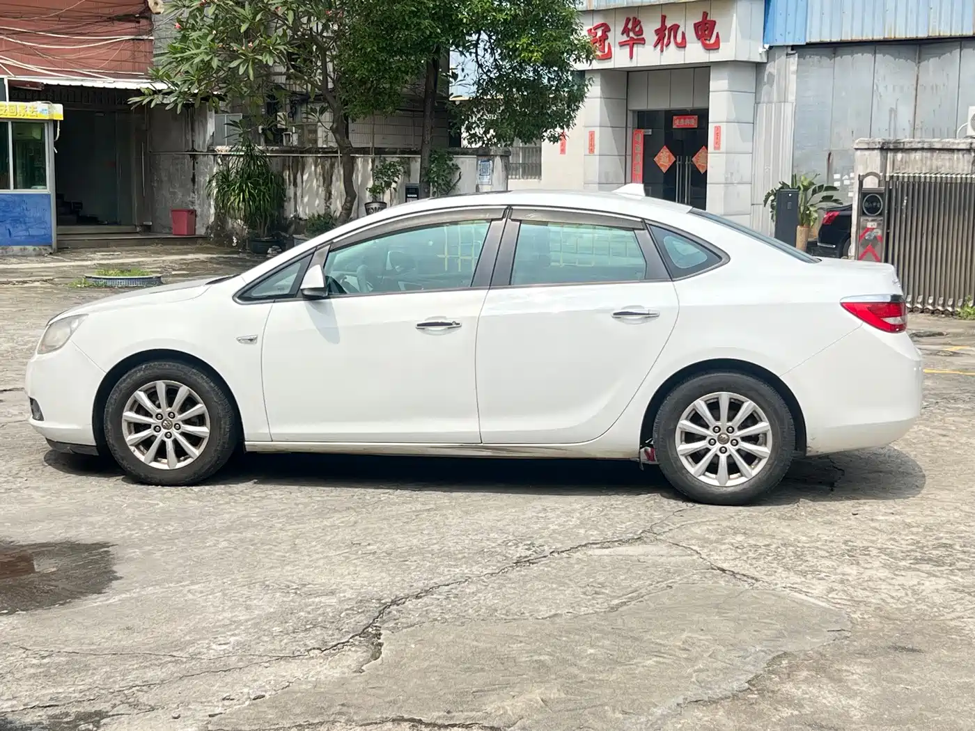 Фото 8 - Buick Excelle