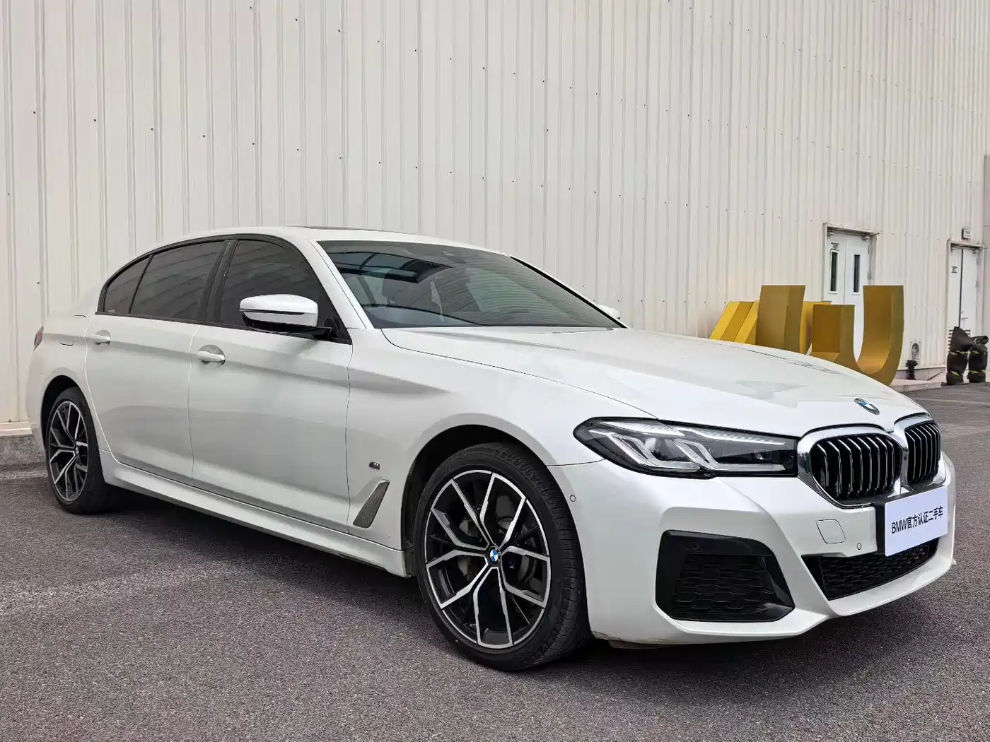 BMW 5 Series 2022 530Li Exclusive M Sport Package фото 3