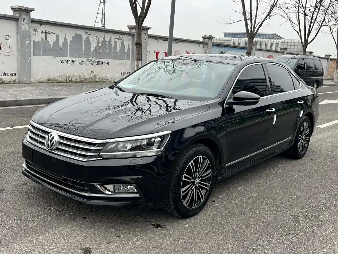 Volkswagen Passat 2017 330TSI DSG Luxury
