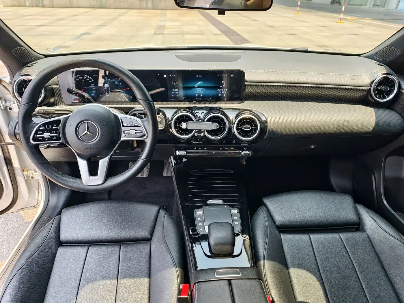 Mercedes-Benz A-Class 2021 A 200 L Sport Sedan Dynamic Type фото 10