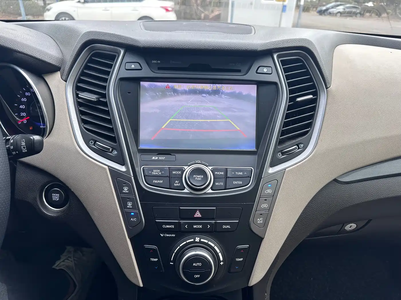 Hyundai Santa Fe 2013 Facelift 2.4L Automatic 4WD Premium фото 12