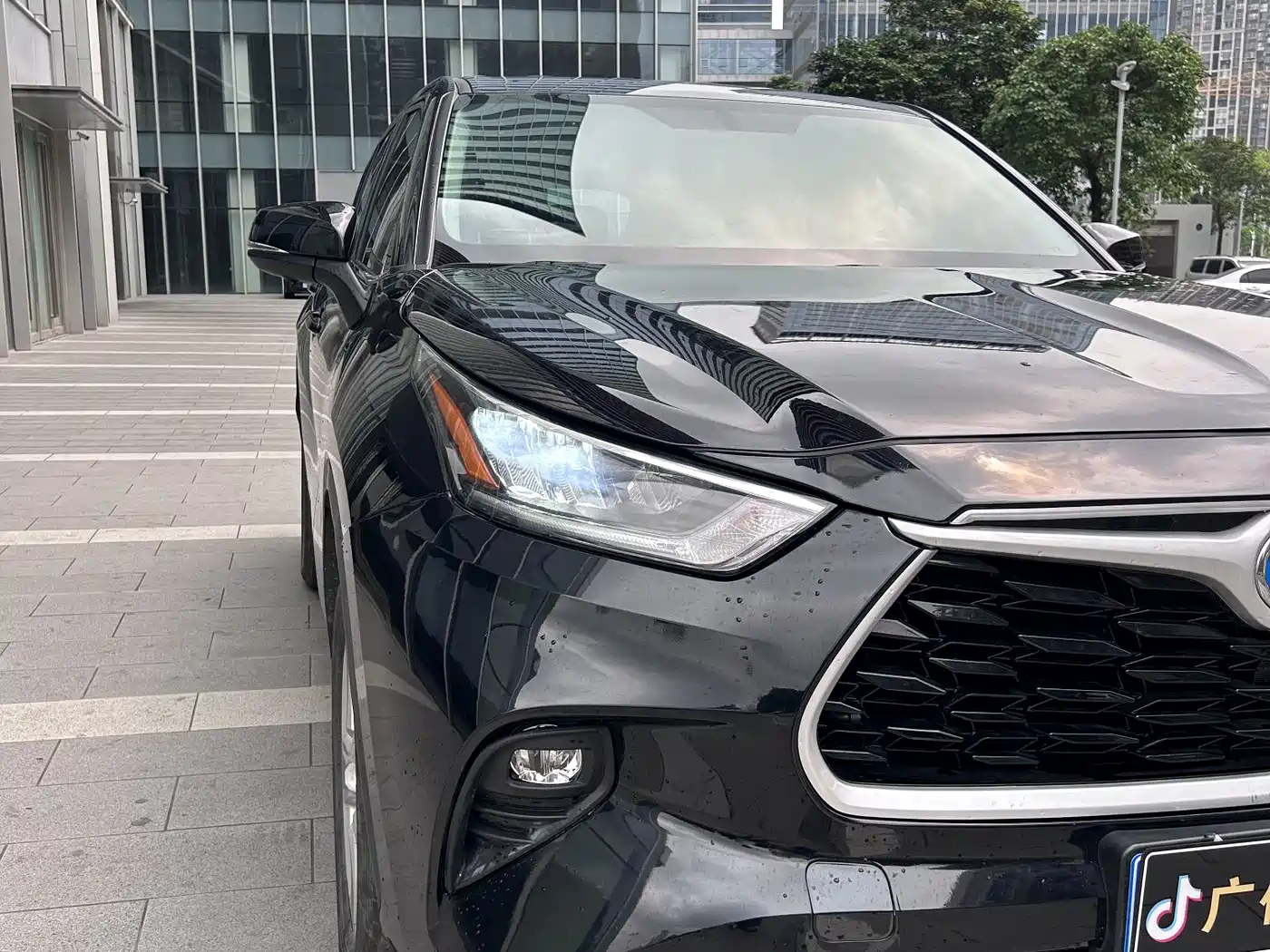 Toyota Highlander 2024 2.5L Smart Hybrid 4WD Elite 7-seater фото 17