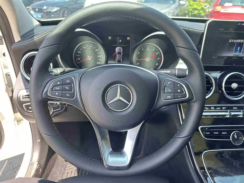 Mercedes-Benz C-Class 2018 C 200 L Sport Achievement Special Edition фото 19