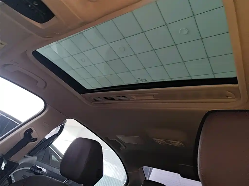 BMW 3 Series 2018 320Li Fashion Style фото 18