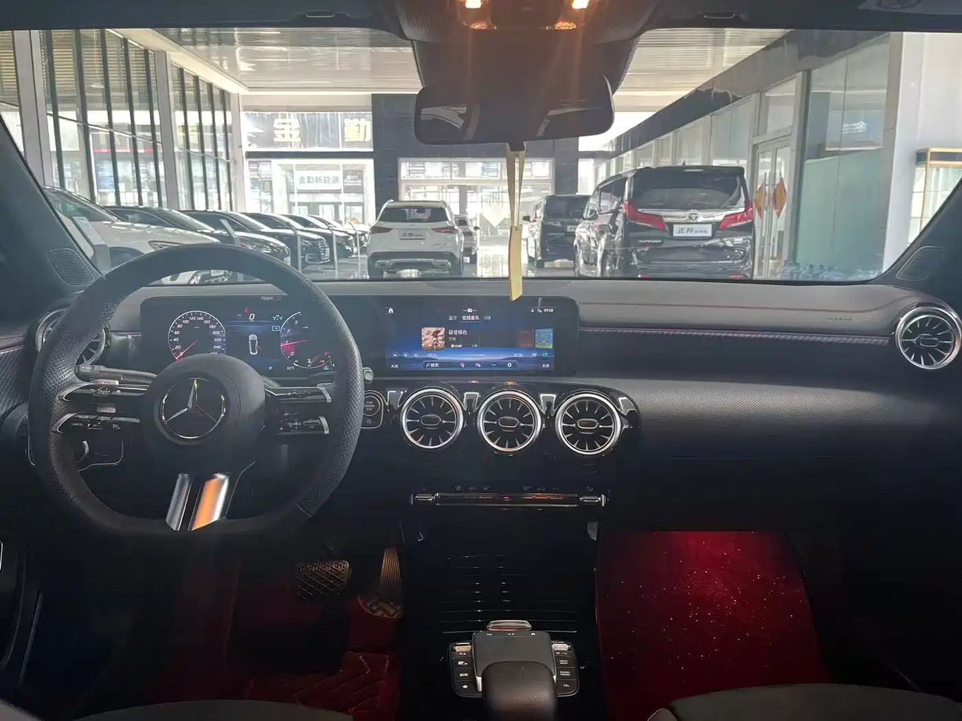 MERCEDES-BENZ CLASS A