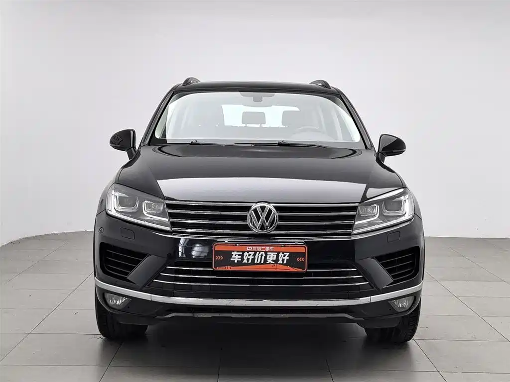 Volkswagen Touareg 2017 3.0TSI Explorer Edition фото 3