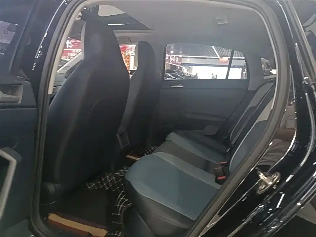 Volkswagen Lavida 2023 New Trend 1.5L Auto Aspiration Edition фото 13