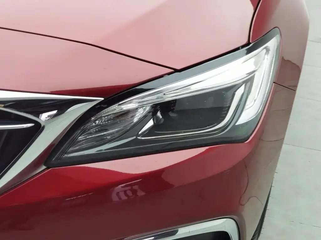 Фото 7 - Buick Verano