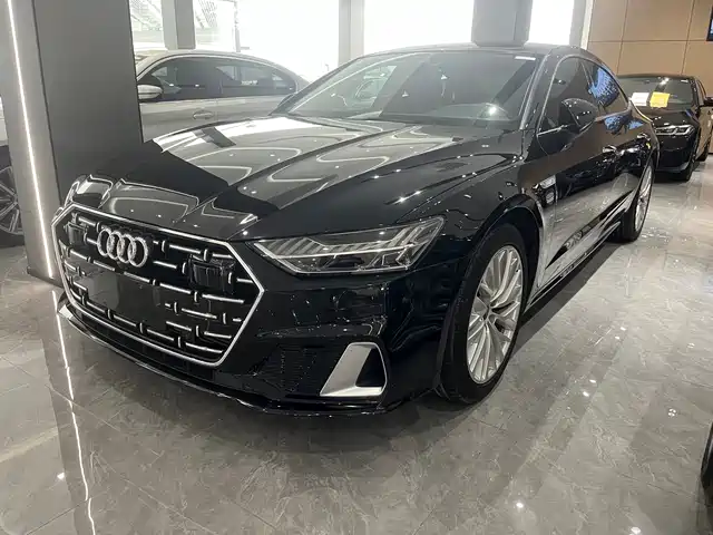 AUDI A7L