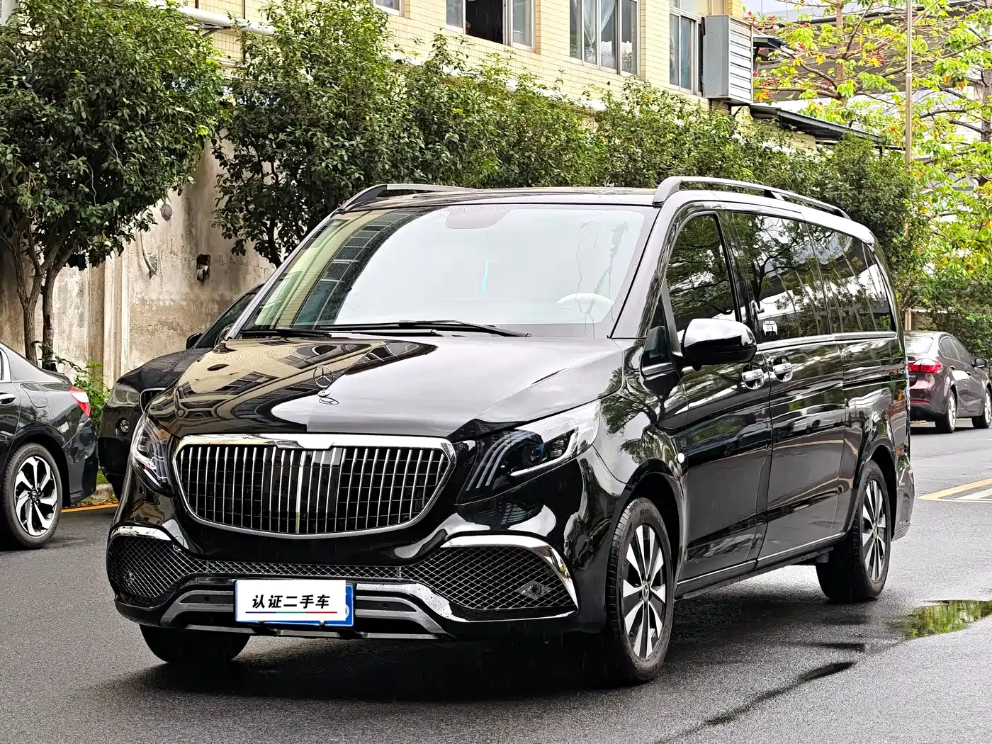 Mercedes-Benz Vito 2021 2.0T Business Edition 7-seater