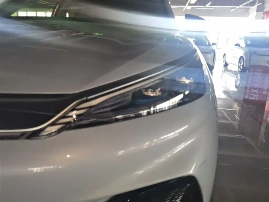 BYD Yuan PLUS 2024 Glory Edition 510KM Leading фото 24