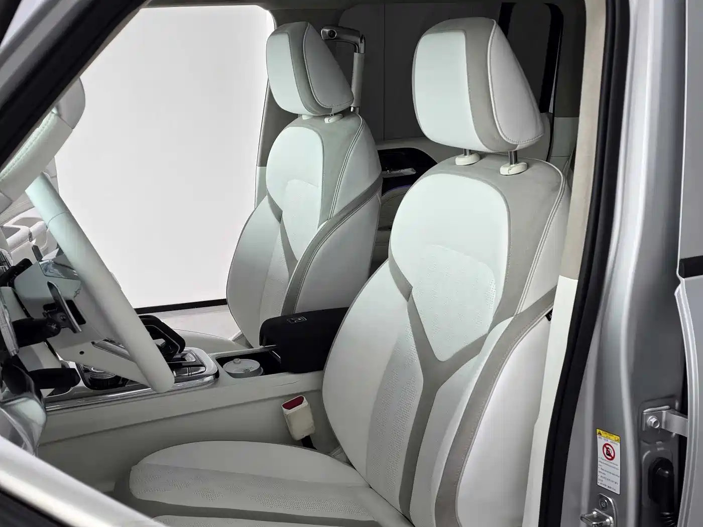 TANK CO CREATION TANK 300