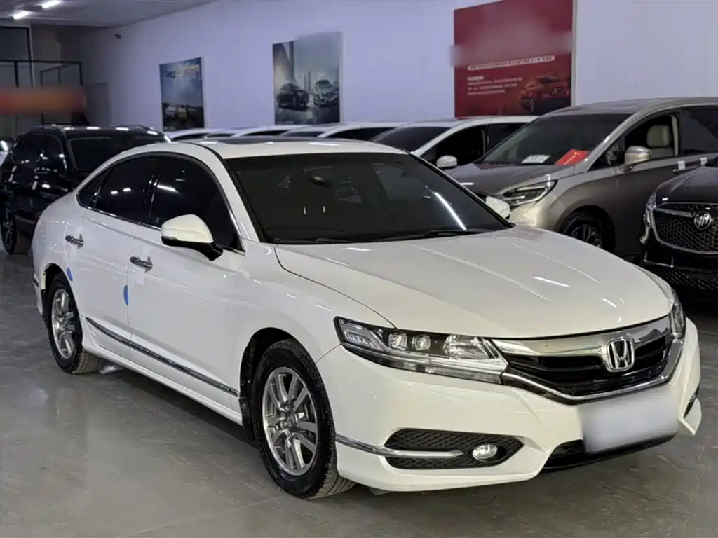 Honda Spirior 2017 2015 2.0L Premium Edition