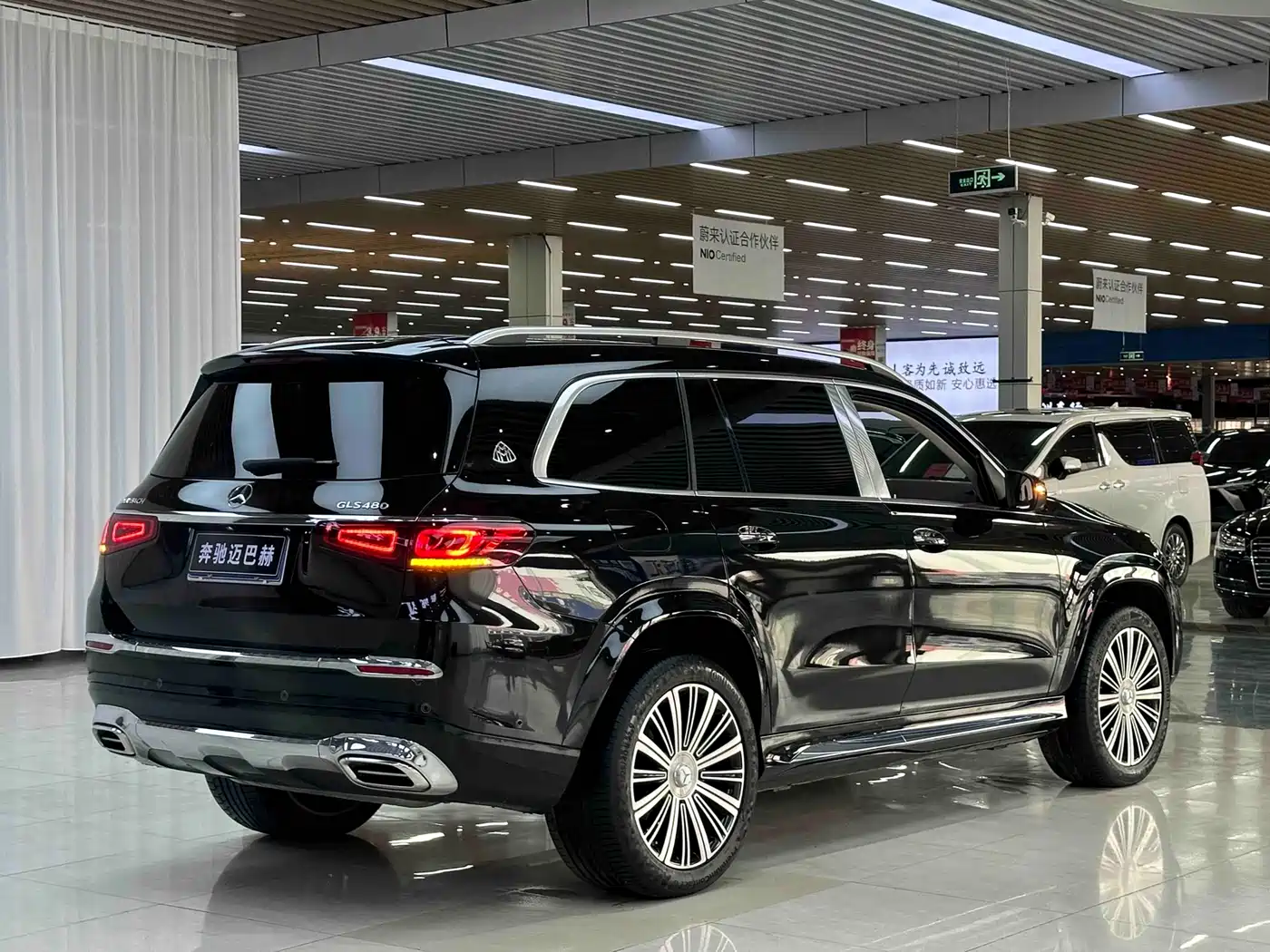 Mercedes-Benz Maybach GLS 2022 GLS 480 4MATIC фото 16
