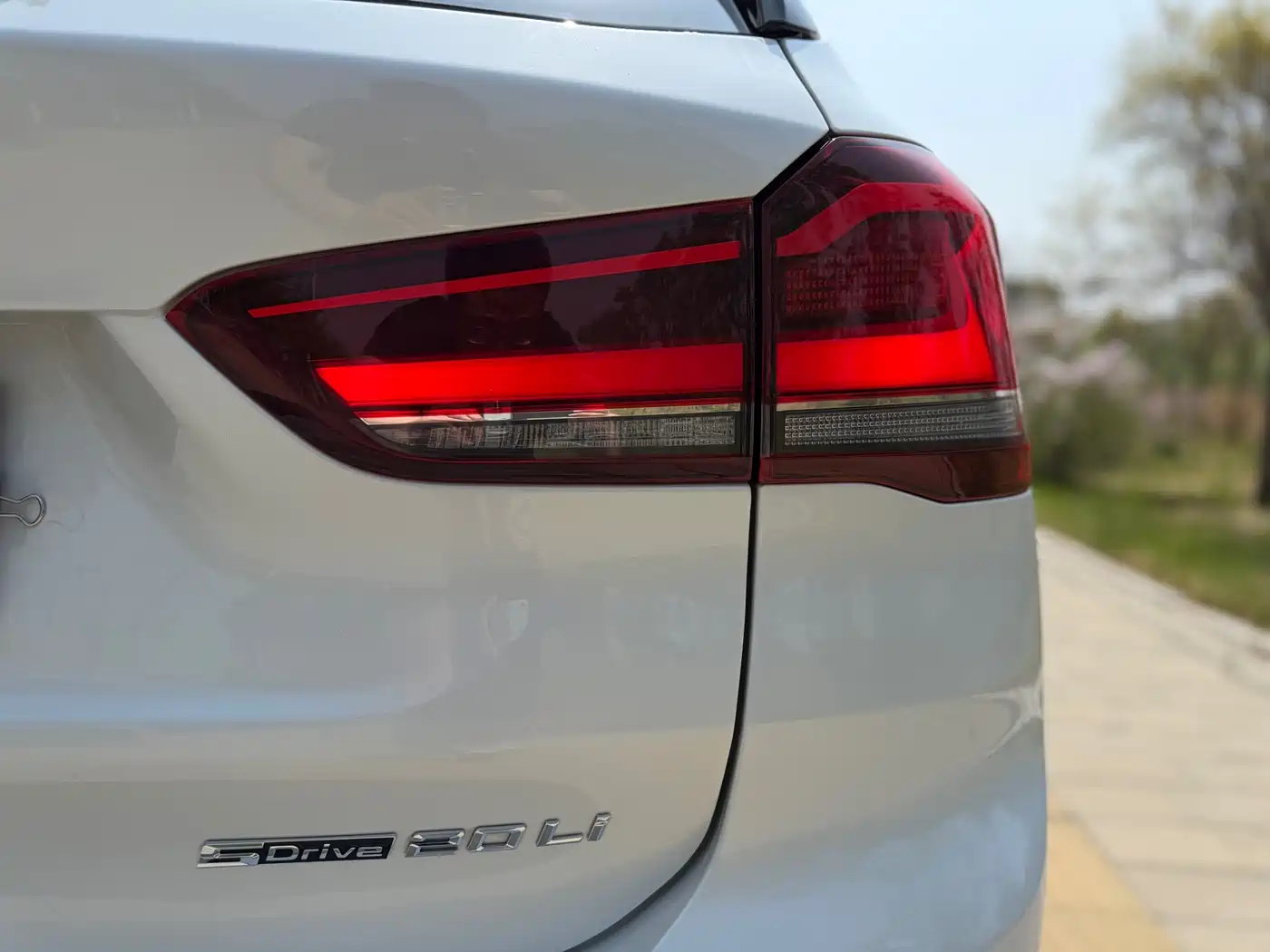 BMW X1 2022 sDrive20Li Premium фото 17